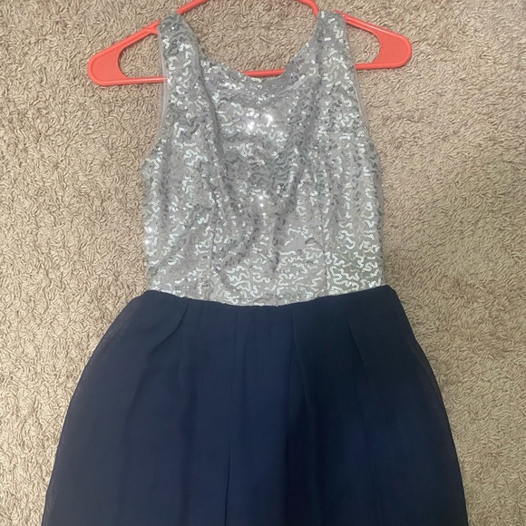 Shimmery homecoming dress - Picture 1 of 1
